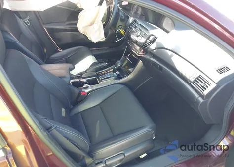 2016 Honda Accord Sport z USA, uszkodzony, nr VIN 1HGCR2F55GA100490